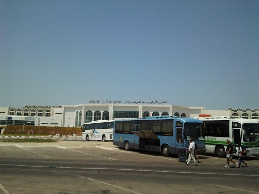 Airport Djerba bei ca. 43°C