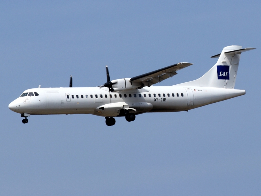 Scandinavian Airlines (SAS) Aerospatiale ATR-72-202. OY-CIB opby Cimber Air
