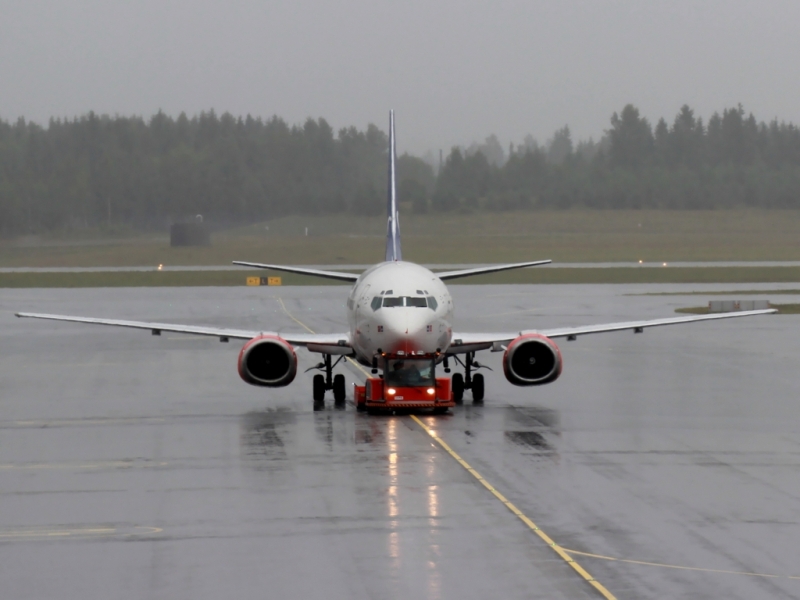 SAS 737