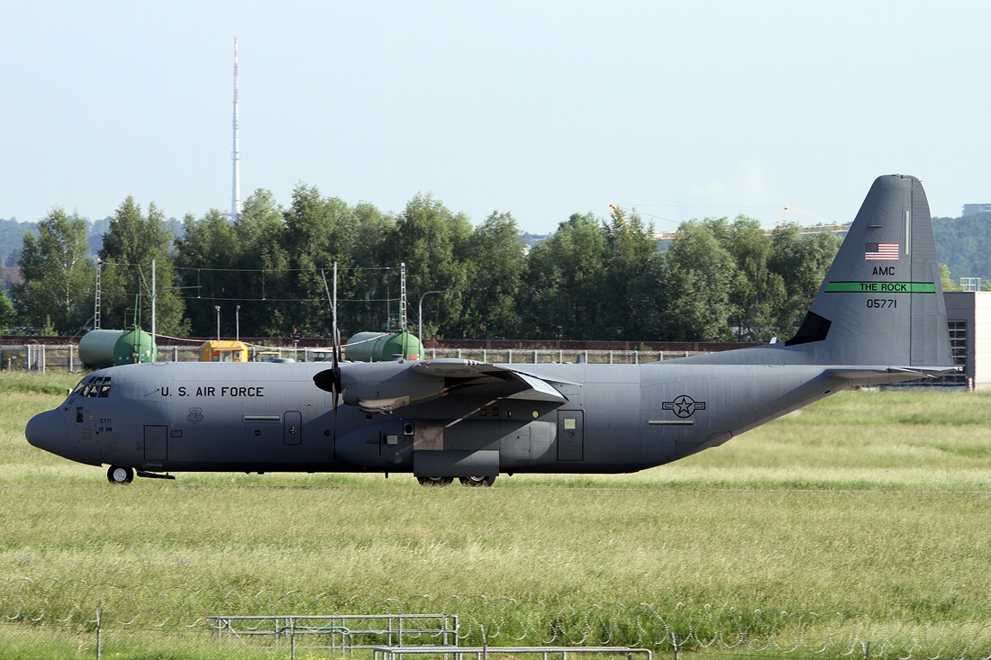United States - US Air Force (USAF) Lockheed Martin C-130J Hercules 10-5771