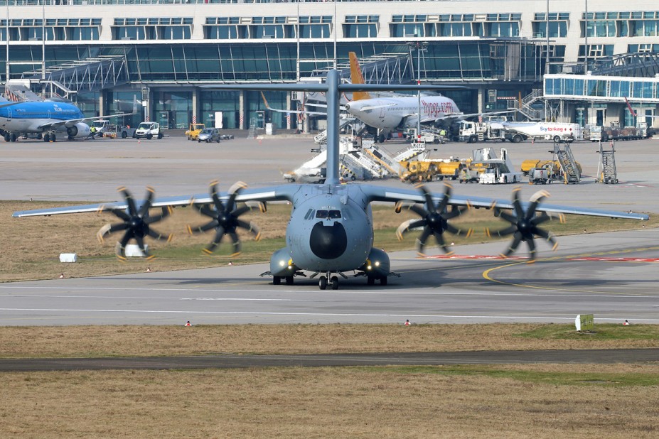 54+06_2.jpg (1.06 MiB) 1377 mal betrachtet 54+06_2.jpg